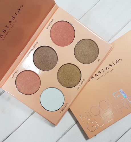 ������� ����������� Anastasia Beverly Hills Nicole Guerriero Glow Kit