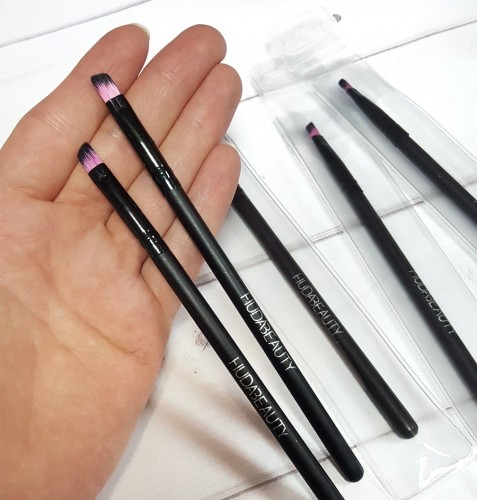 �������� ����� HUDA BEAUTY