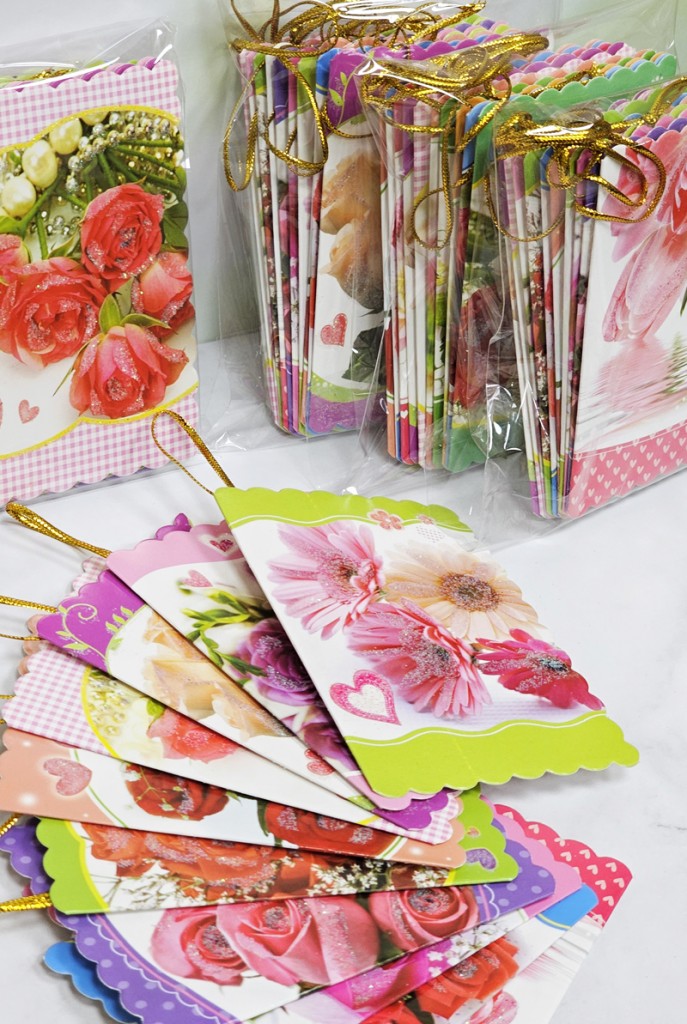 Набор открыток 10 штук "Цветы" с блестками, размер 9*7 см.