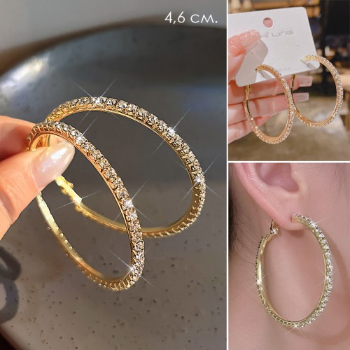 Серьги кольца с сияющими кристаллами 1 пара. Цвет: ЗОЛОТО